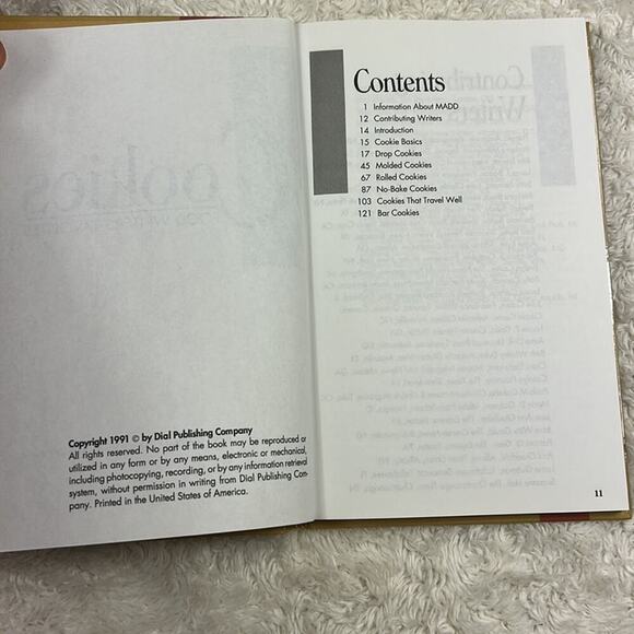 Vintage Cookbook Bundle - Campbells, Food Editors Writers 70s 80s 90s - Picture 3 of 11